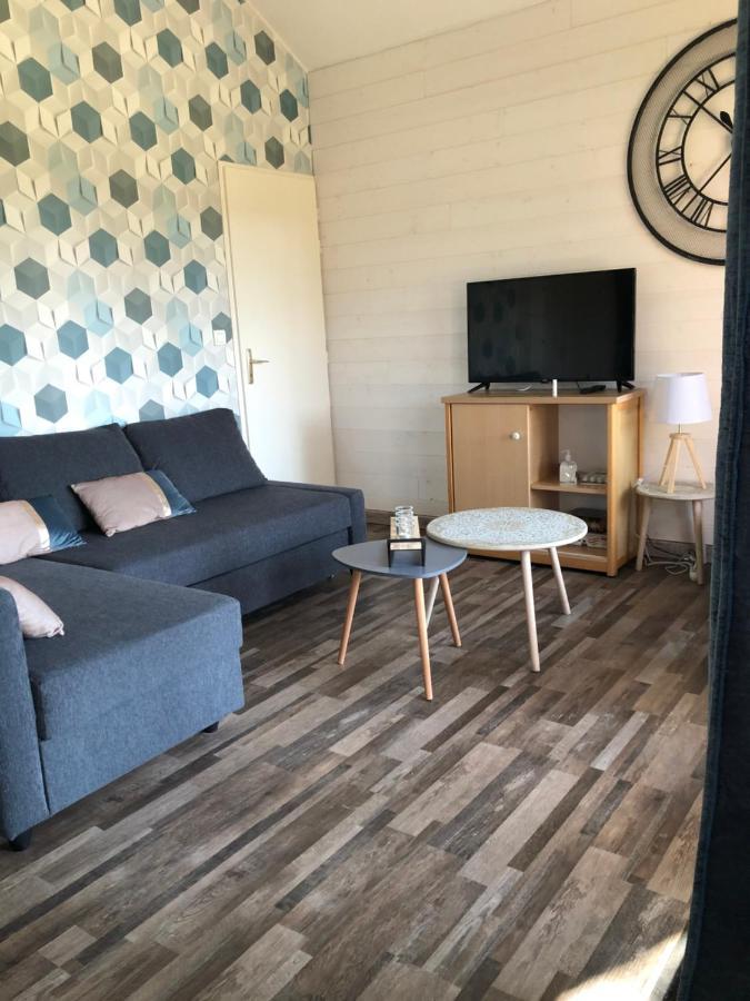 Signy-le-Petit Cottage 4 Personnes Dans Domaine Prive מראה חיצוני תמונה